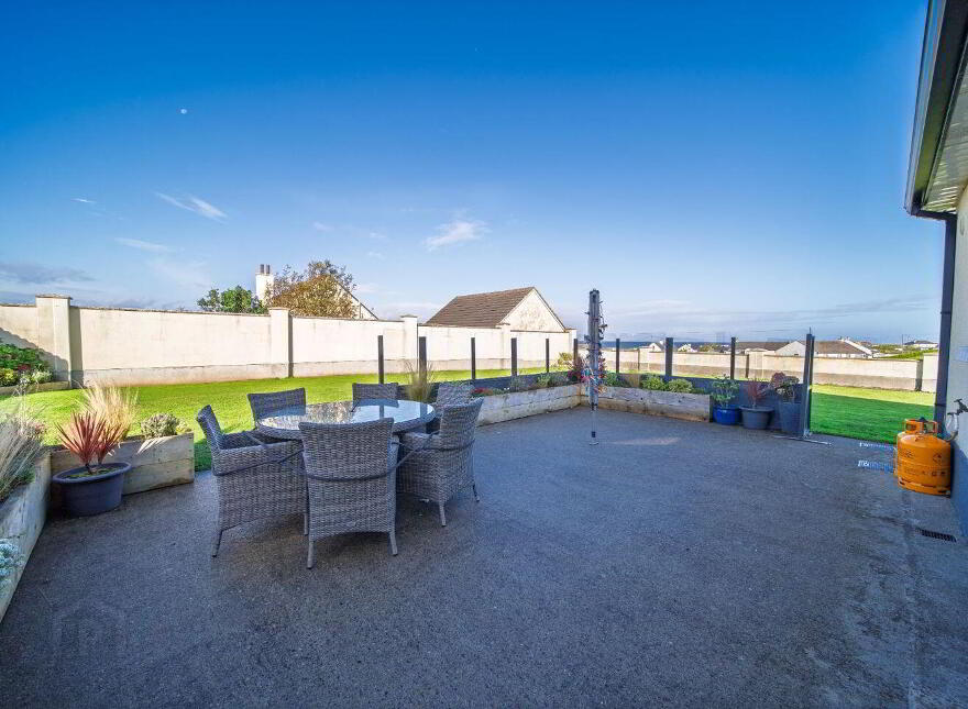 C70 Cahermore Holiday Village, Enniscrone, F26P865