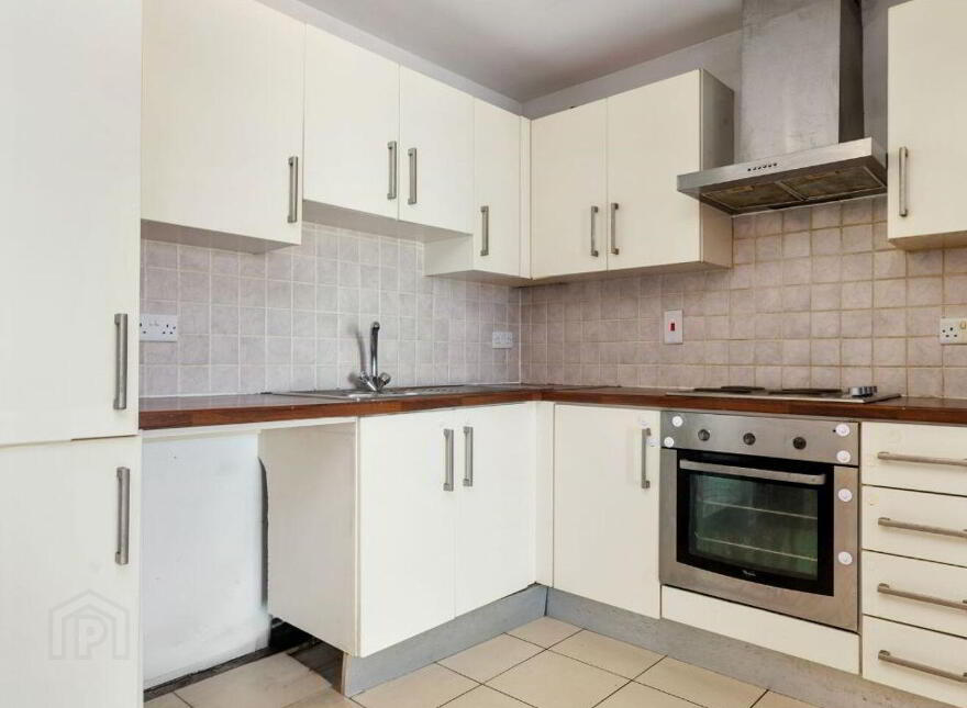 17 New Seskin Court, Tallaght, Tallaght, D24EP80