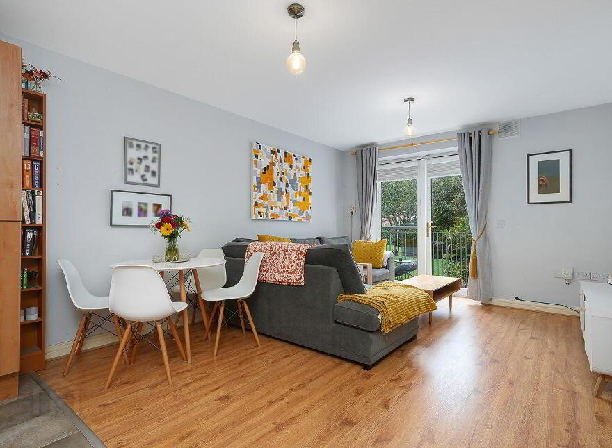 34 Eaton Terrace, Rathcoole