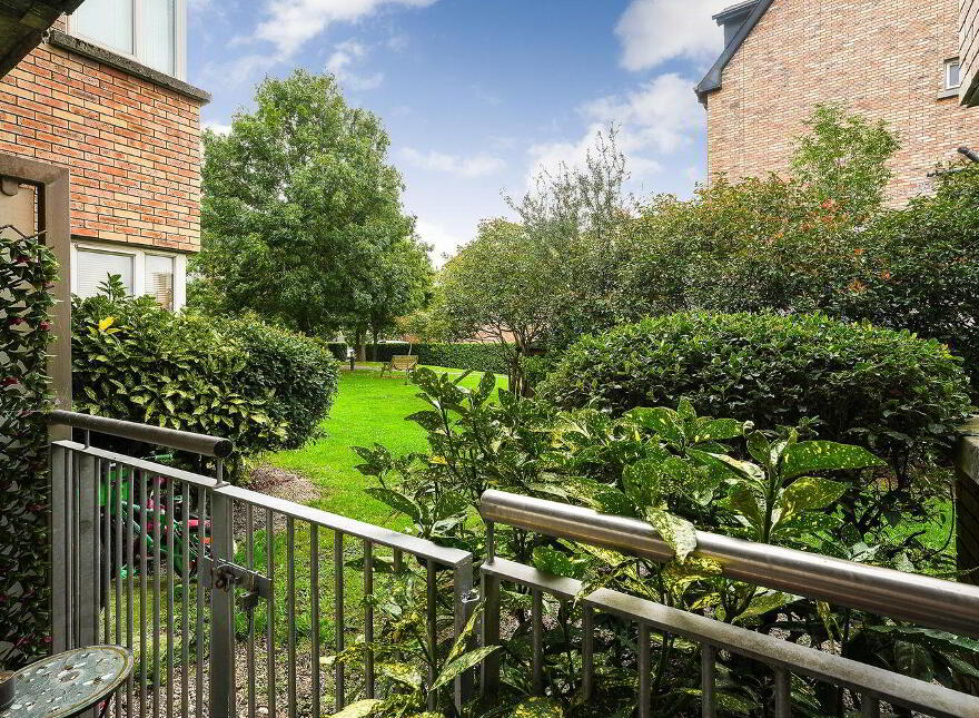 34 Eaton Terrace, Rathcoole