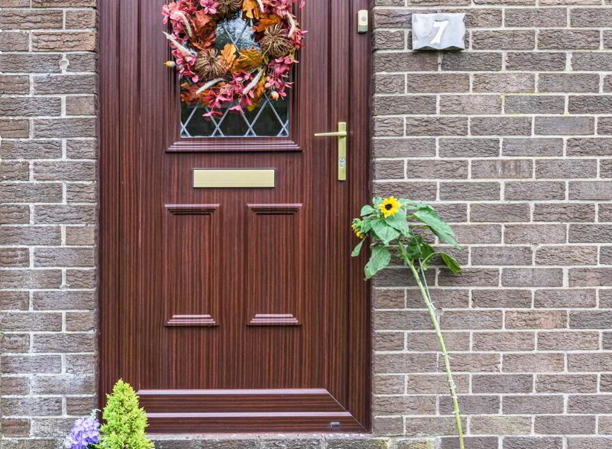 7 Rathvarna Close, Lisburn, BT28 2UY