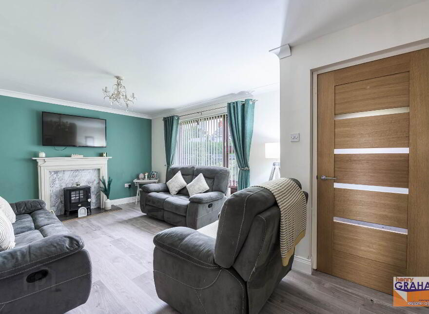 7 Rathvarna Close, Lisburn, BT28 2UY