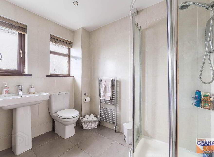 7 Rathvarna Close, Lisburn, BT28 2UY