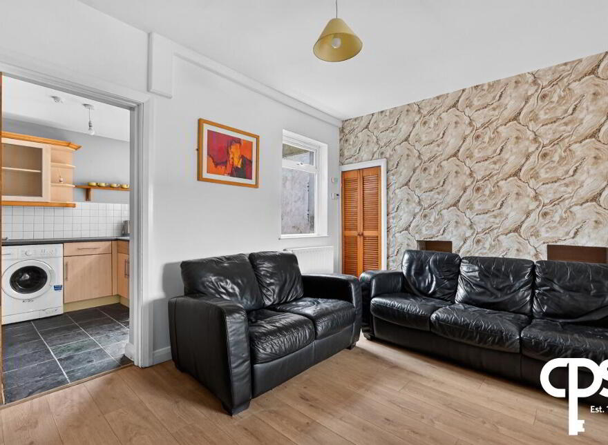 31 Ebor Street, Belfast, BT12 6NL