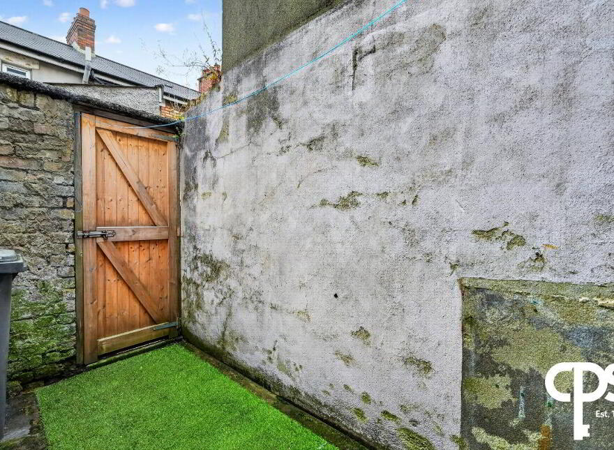 31 Ebor Street, Belfast, BT12 6NL