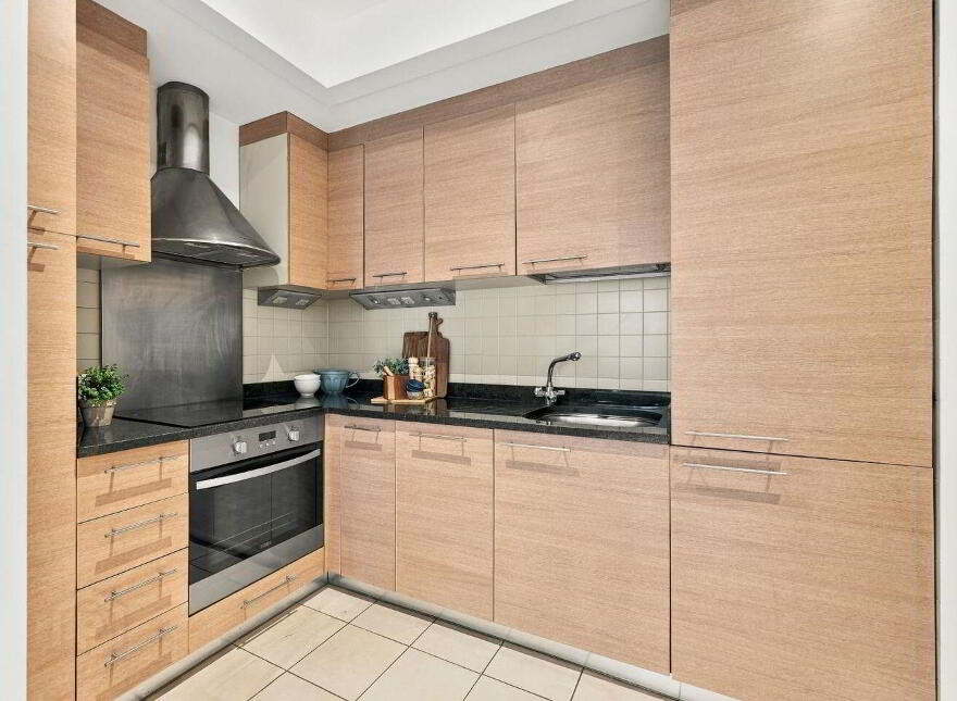82 Hanover Dock, Grand Canal Dock, Dublin 2, D02YX52