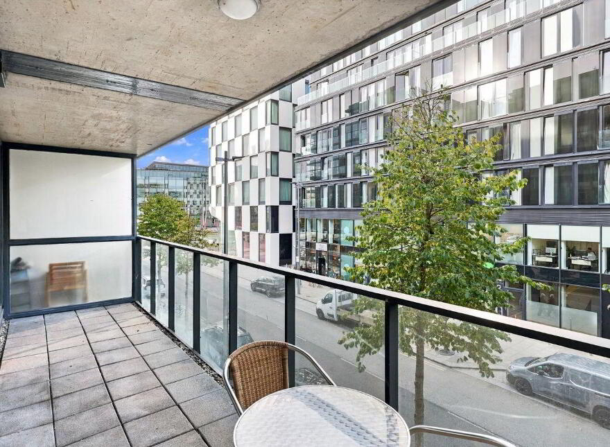 82 Hanover Dock, Grand Canal Dock, Dublin 2, D02YX52