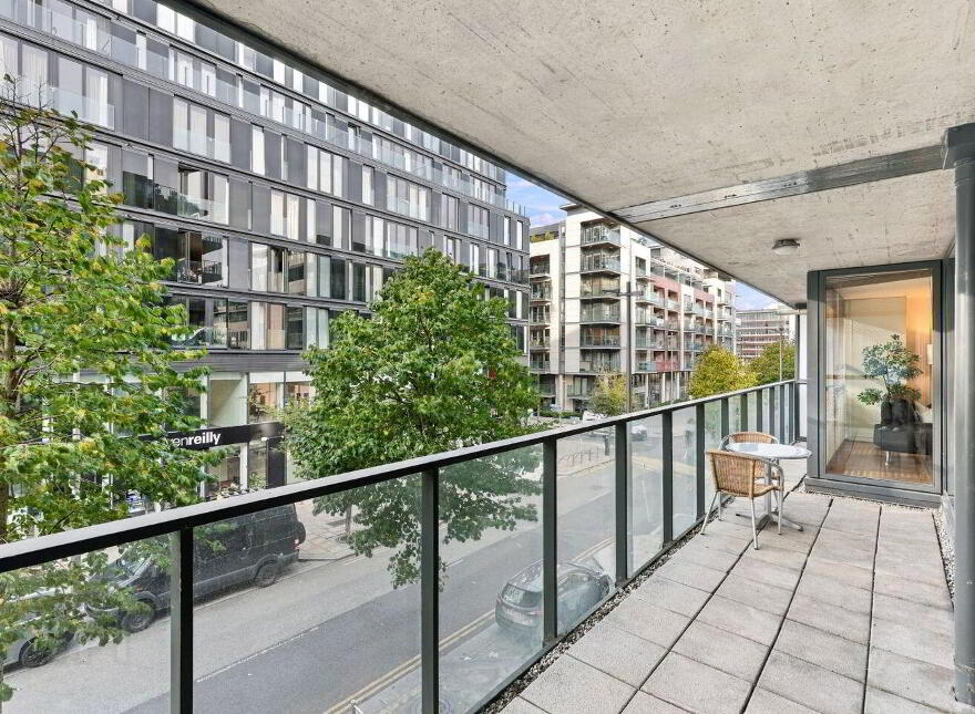 82 Hanover Dock, Grand Canal Dock, Dublin 2, D02YX52
