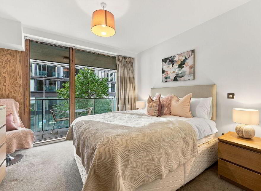 82 Hanover Dock, Grand Canal Dock, Dublin 2, D02YX52
