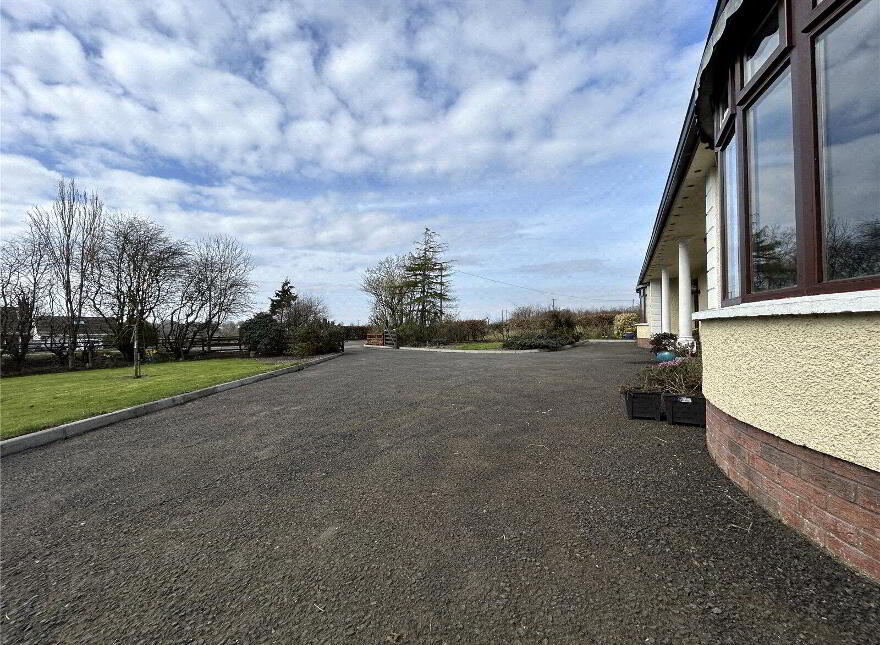 227 Portglenone Road, Randalstown, BT41 3RP