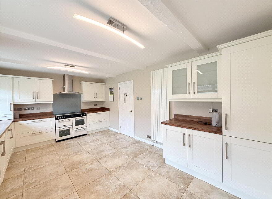 227 Portglenone Road, Randalstown, BT41 3RP