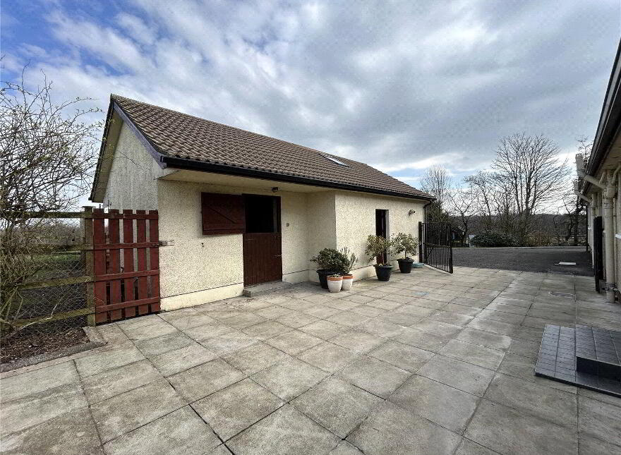 227 Portglenone Road, Randalstown, BT41 3RP