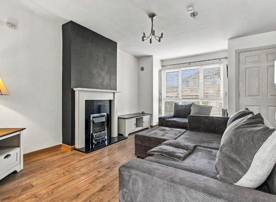 49 Chapel Farm Road, Lusk, K45P446