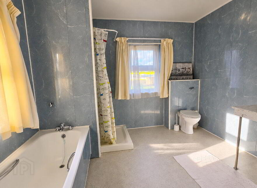 Eagle Lodge, Convent Road, Roscommon Town, F42KV09