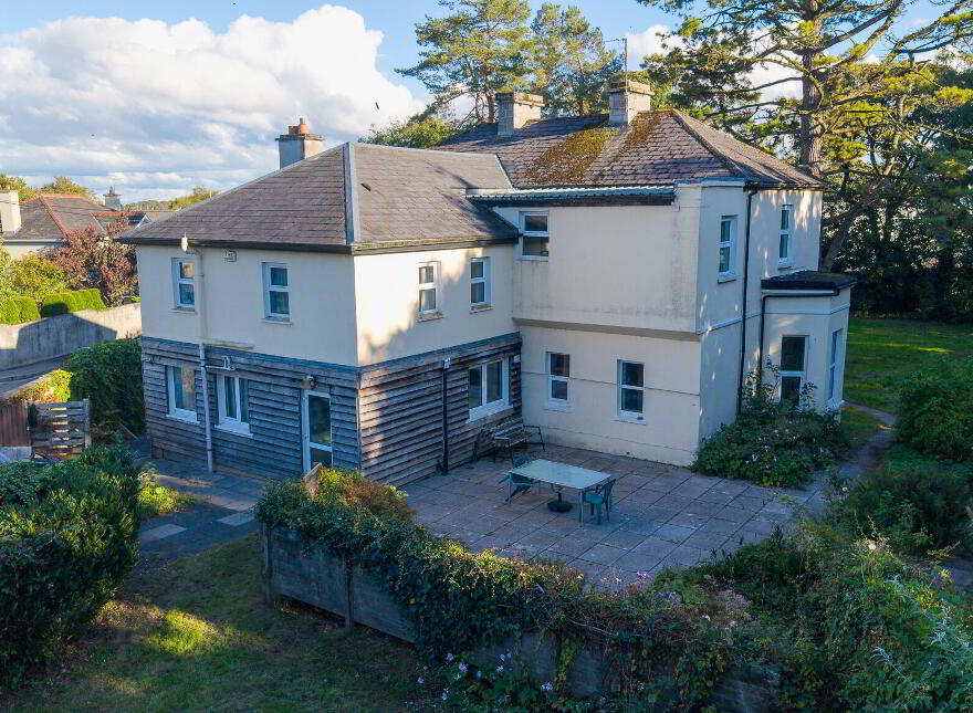 Eagle Lodge, Convent Road, Roscommon Town, F42KV09
