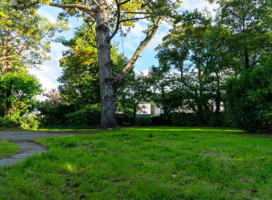 Eagle Lodge, Convent Road, Roscommon Town, F42KV09