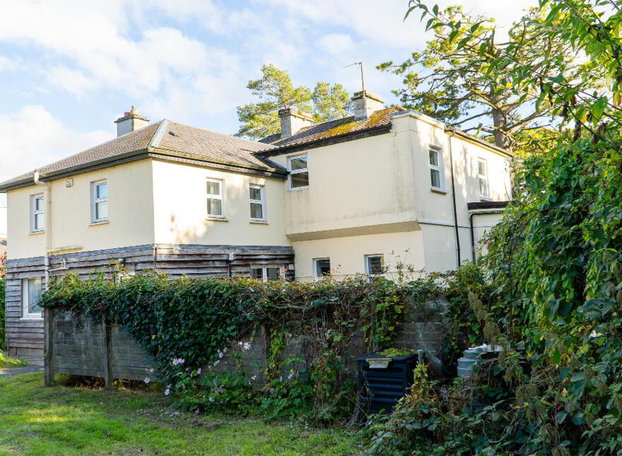 Eagle Lodge, Convent Road, Roscommon Town, F42KV09