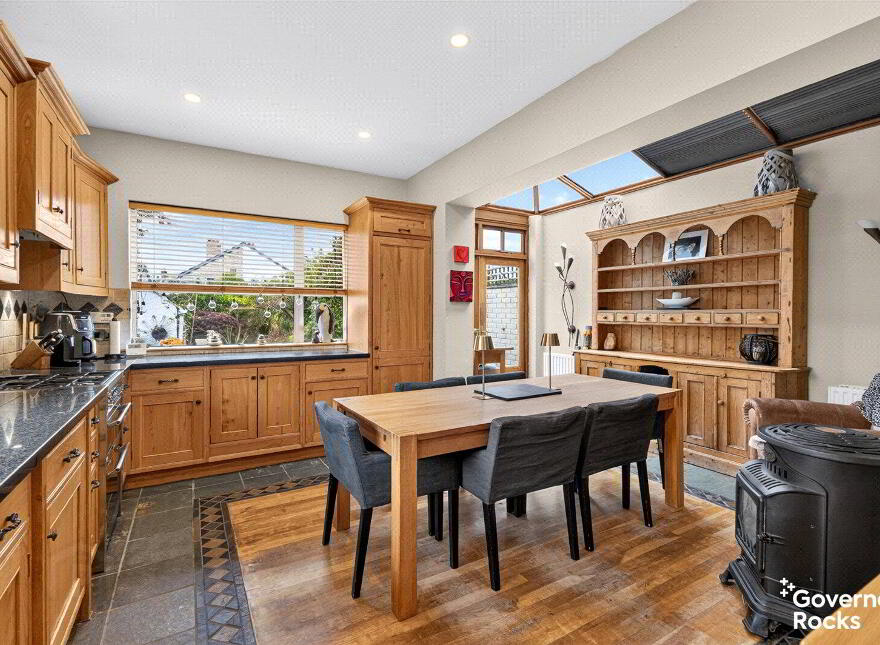 12 Fourth Avenue, Bay Lands, Bangor, BT20 5JY