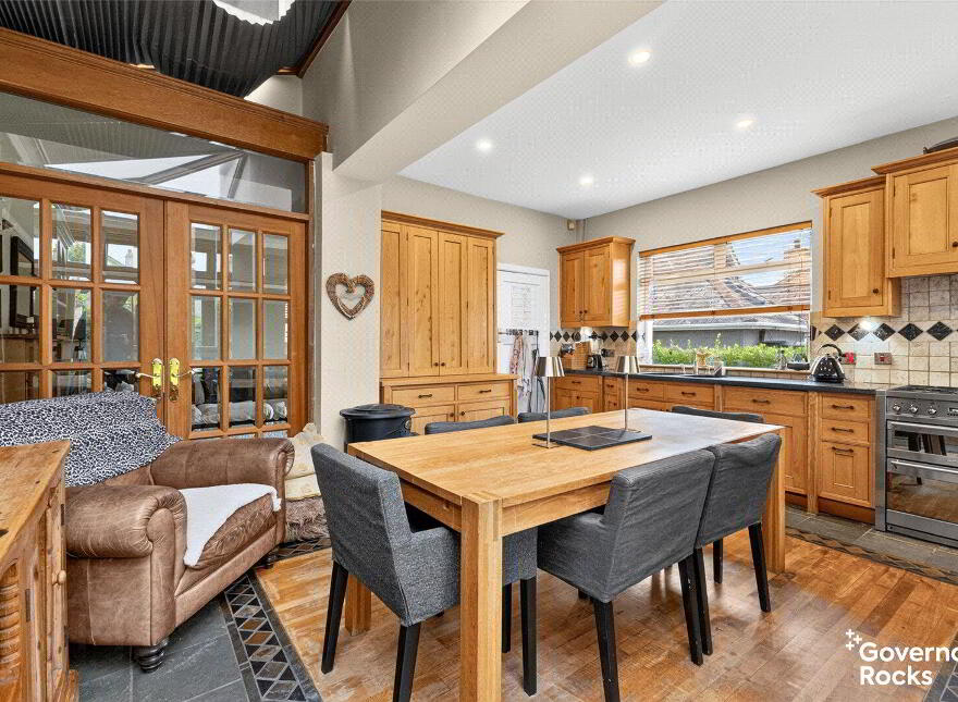 12 Fourth Avenue, Bay Lands, Bangor, BT20 5JY