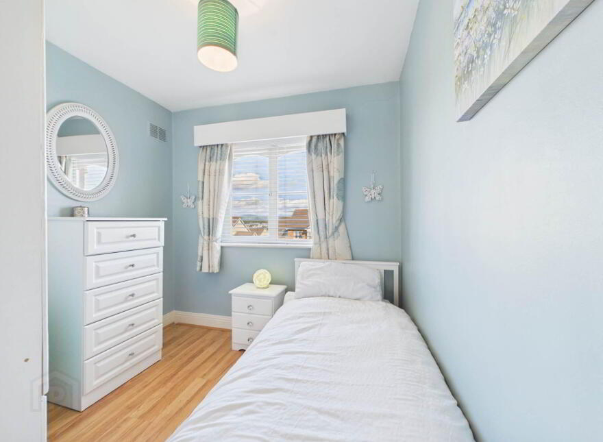48 Castle Court, Carrickbeg, Carrick-On-Suir, E32HK35