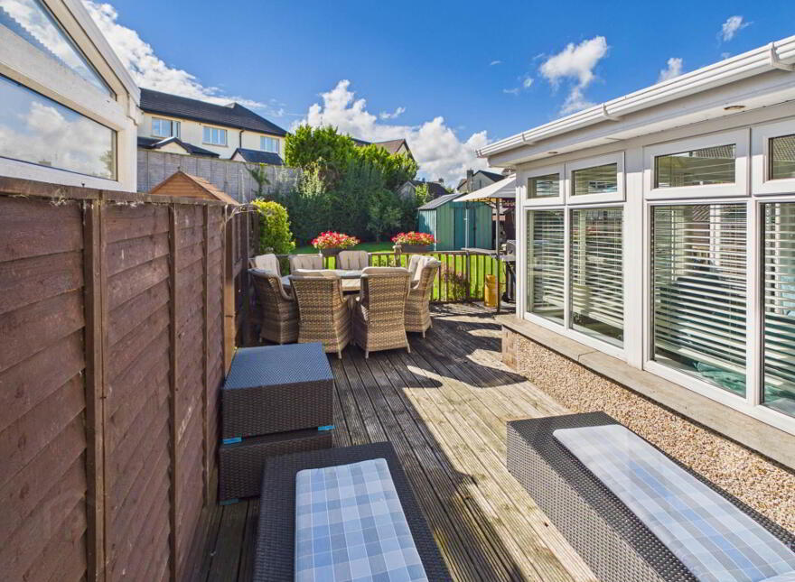 48 Castle Court, Carrickbeg, Carrick-On-Suir, E32HK35