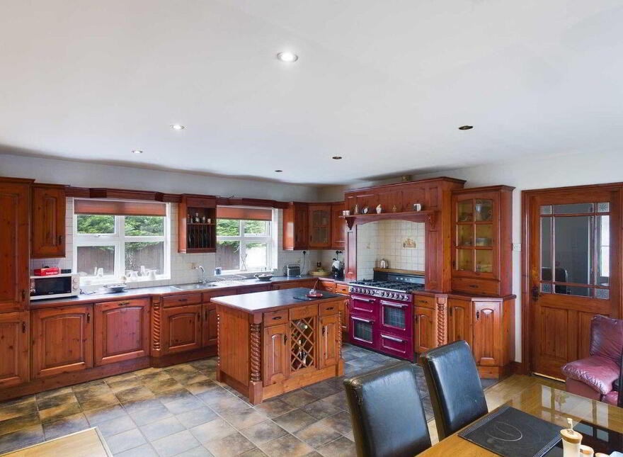 Aughoyne Cross, Leighlin Road, Ballyhide, Carlow Town, R93KD00