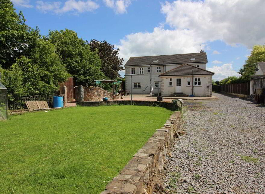 Aughoyne Cross, Leighlin Road, Ballyhide, Carlow Town, R93KD00