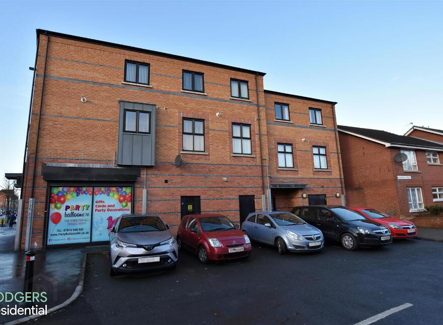 Apt 2, 228 Albertbridge Road, Belfast, BT5 4GW