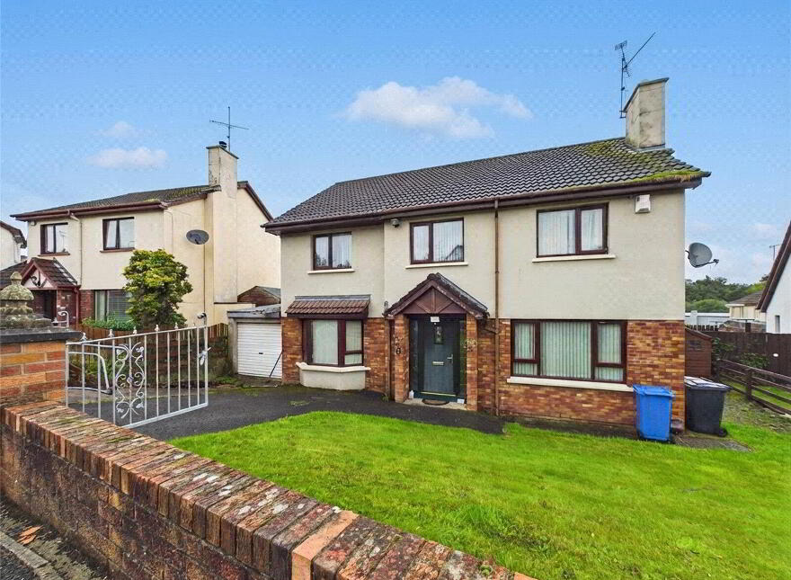 11 Archdale, Bessbrook, Newry, BT35 7NN