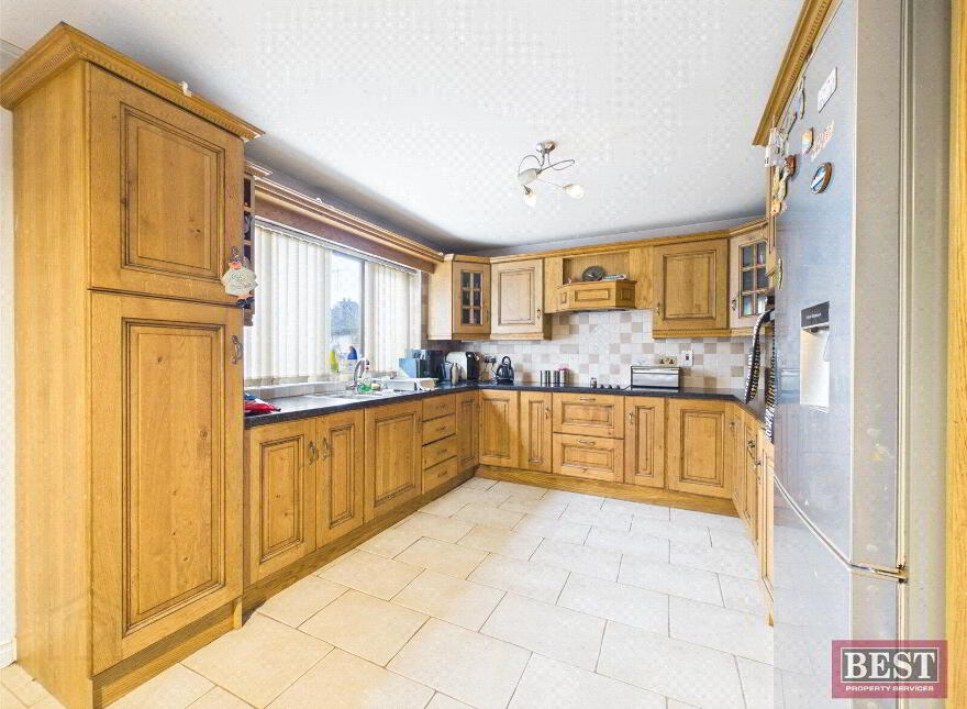 11 Archdale, Bessbrook, Newry, BT35 7NN