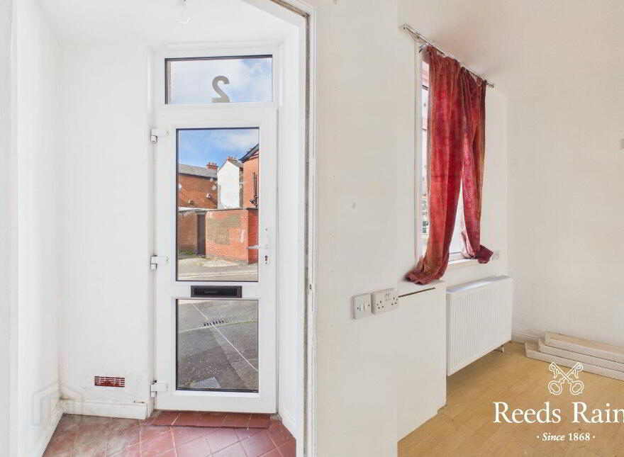 2 Daphne Street, Belfast, BT12 5PQ