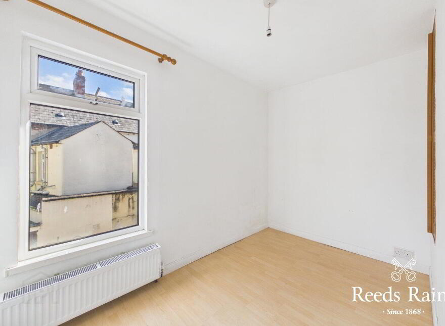 2 Daphne Street, Belfast, BT12 5PQ
