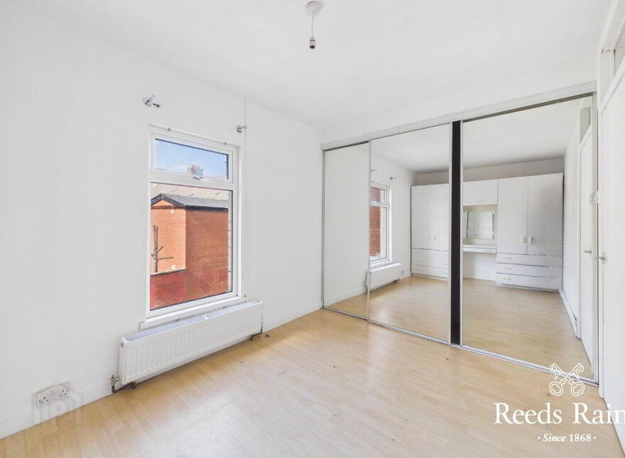 2 Daphne Street, Belfast, BT12 5PQ
