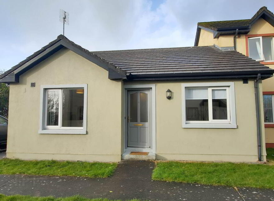 19 Corr Na Gcloch, Ballinrobe, F31AT86