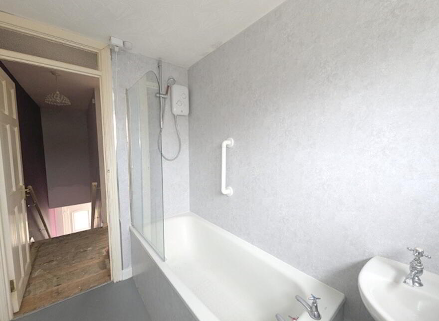 24 Enterprise Parade, Portstewart, BT55 7JZ