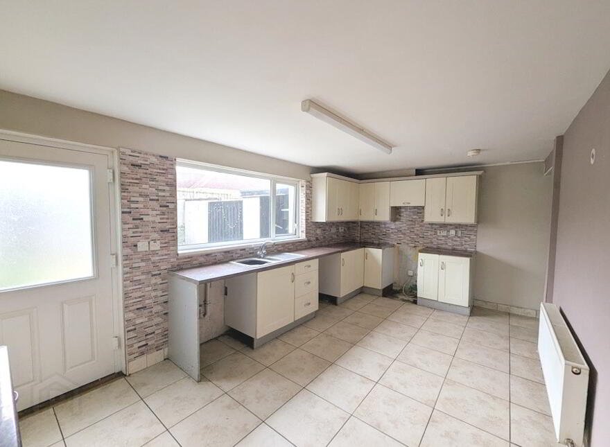 24 Enterprise Parade, Portstewart, BT55 7JZ