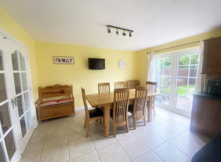10 Willow Grove, Banbridge, BT32 4QJ
