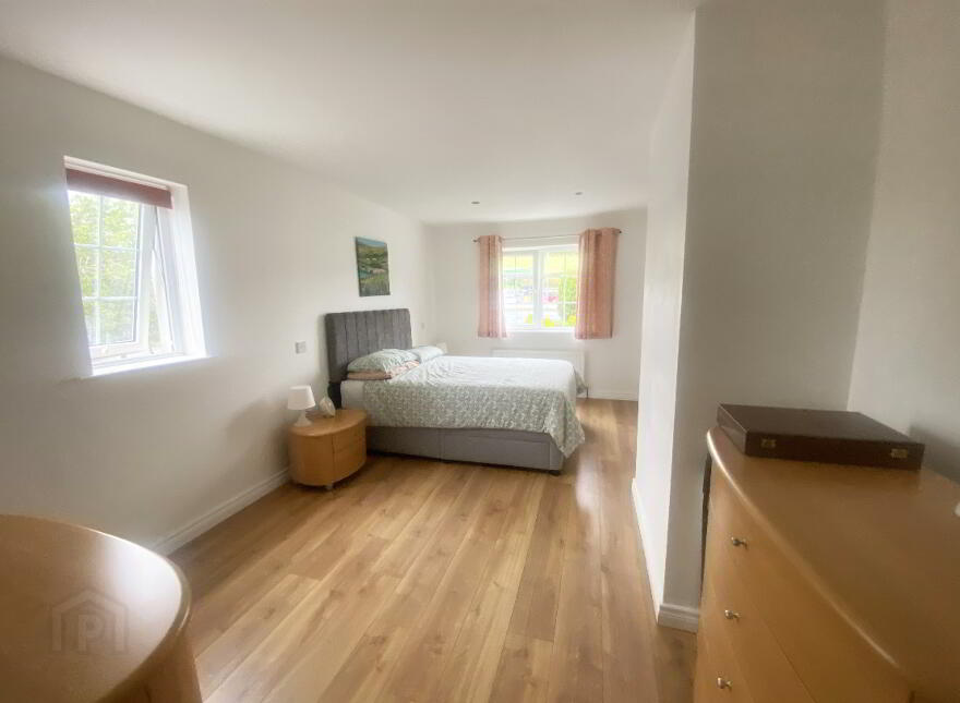 10 Willow Grove, Banbridge, BT32 4QJ