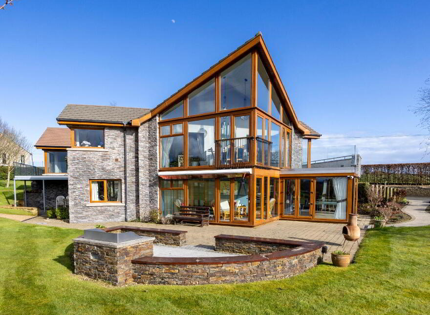 41 Lisbarnet Road, Comber, Newtownards, BT23 6AW