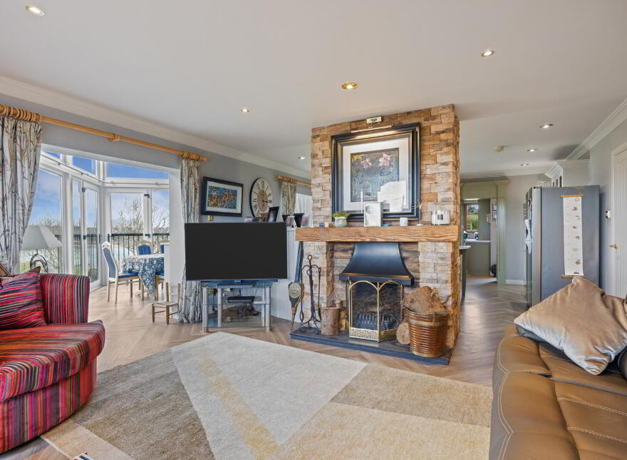 41 Lisbarnet Road, Comber, Newtownards, BT23 6AW