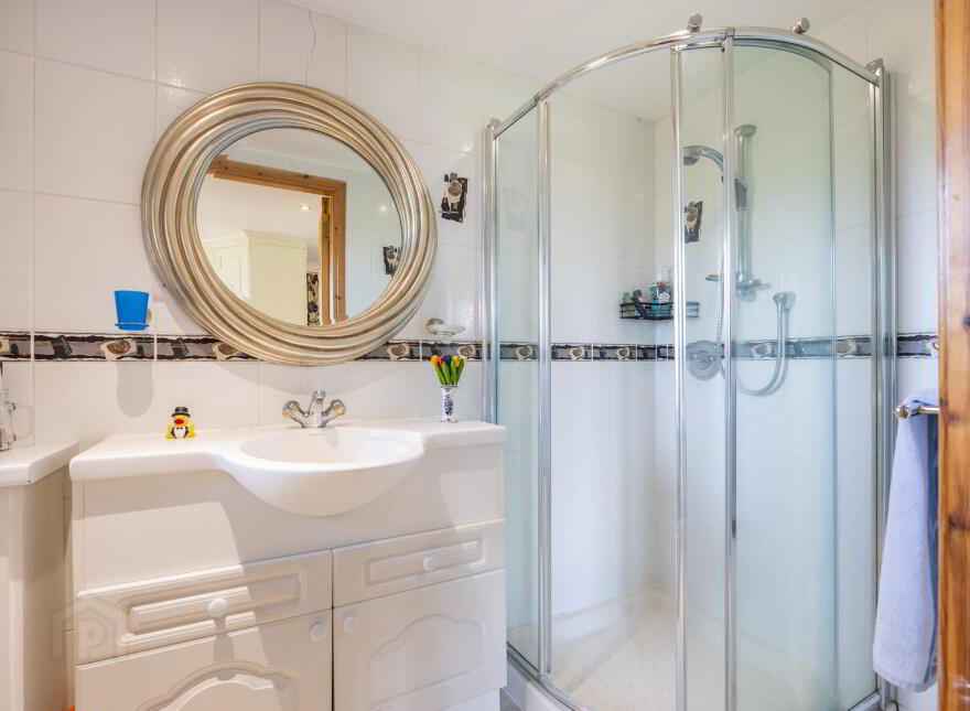 41 Lisbarnet Road, Comber, Newtownards, BT23 6AW