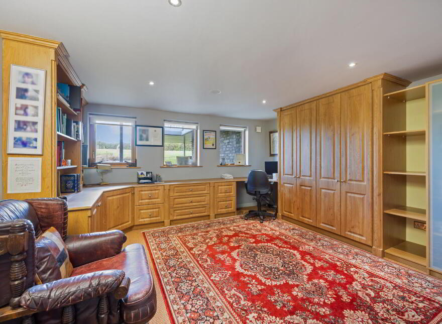 41 Lisbarnet Road, Comber, Newtownards, BT23 6AW
