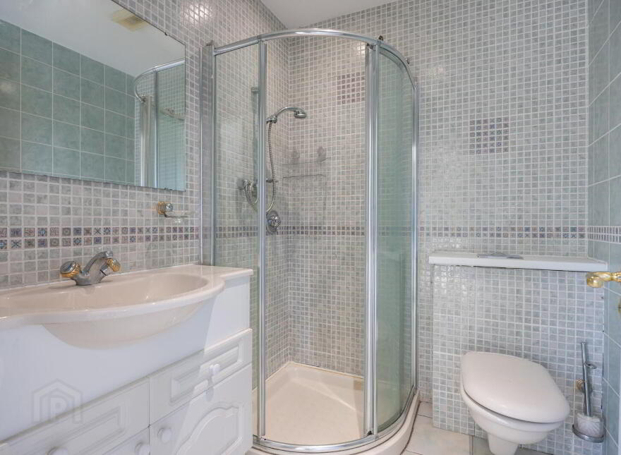 41 Lisbarnet Road, Comber, Newtownards, BT23 6AW