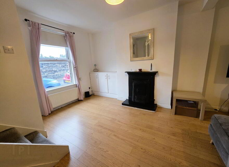 4 Railway View, Lambeg, Lisburn, BT27 4QB