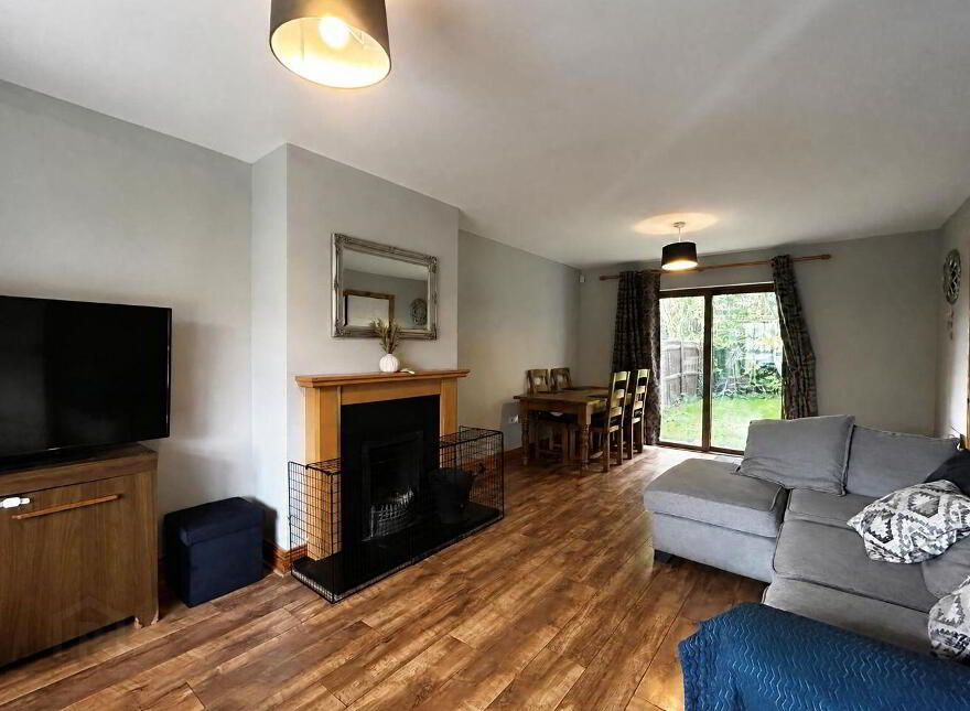 20 Sli Chormaic, Aras Na Ri, Old Road, Cashel