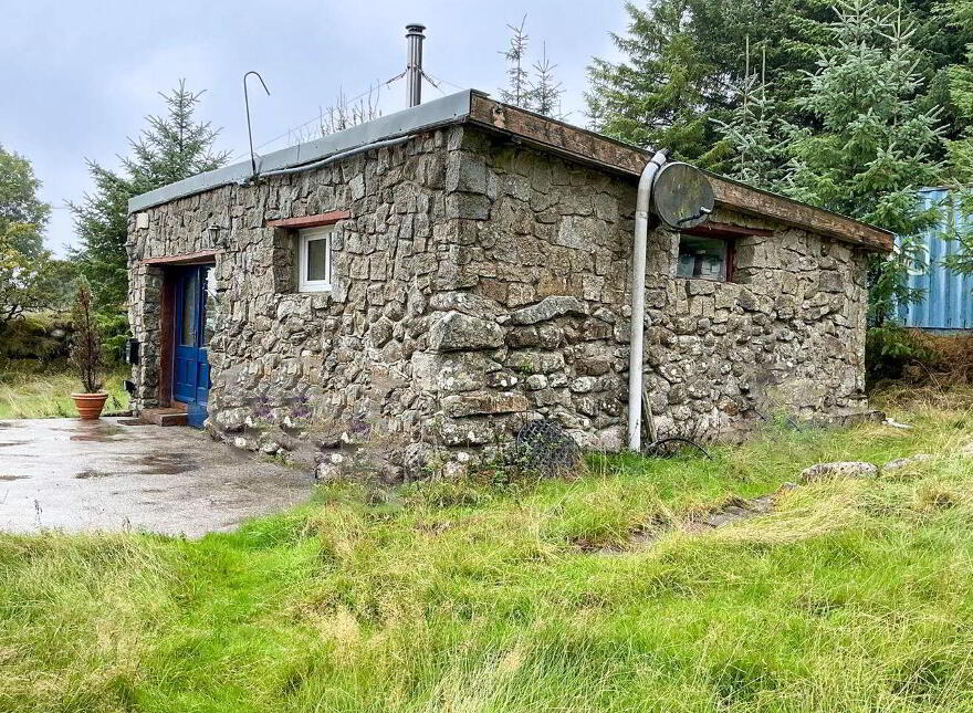 Quintagh, Valleymount, W91AYX6
