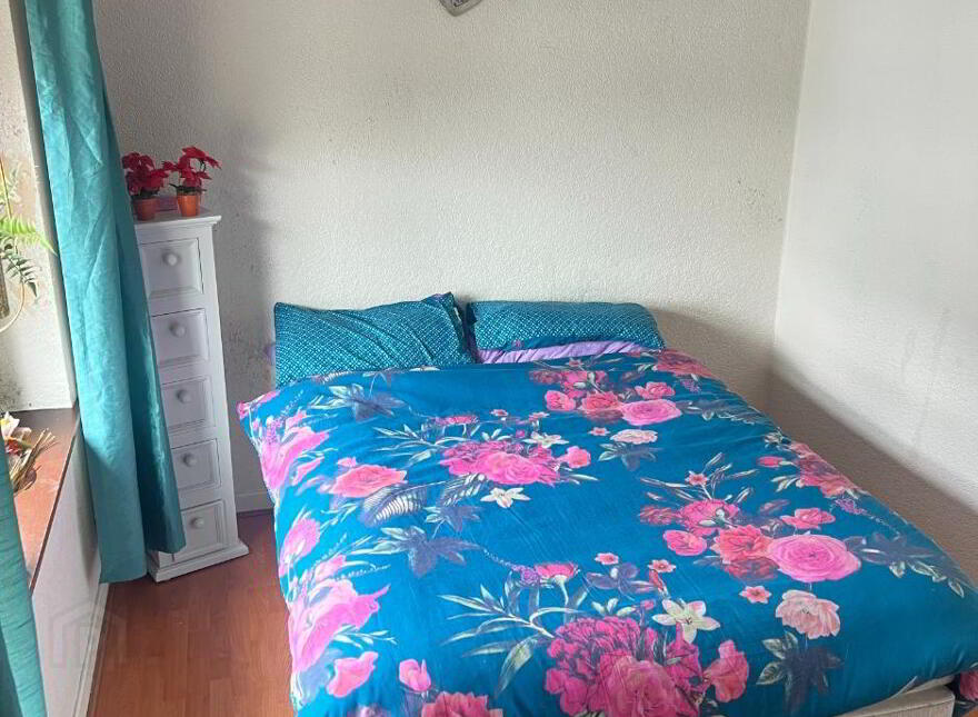 16 Peters Place, Newry, BT35 8EE