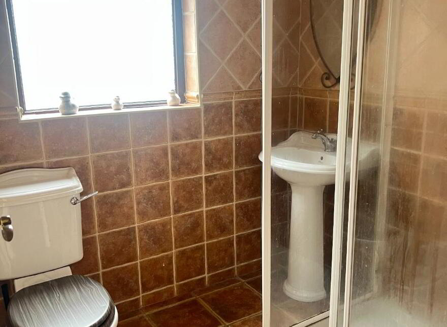 16 Peters Place, Newry, BT35 8EE