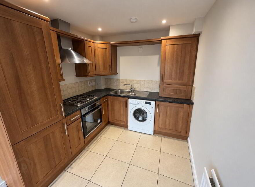 13 Parkview, 145-152 Kingsway, Dunmurry, Belfast, BT17 9RY