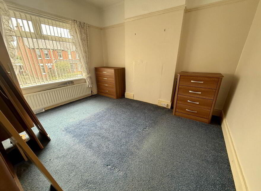 67 Pommern Parade, Castlereagh, Belfast, BT6 9FY